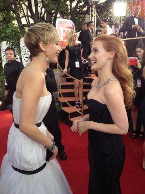 2014 Golden Globes - Red Carpet - Jennifer Lawrence & Jessica Chastain